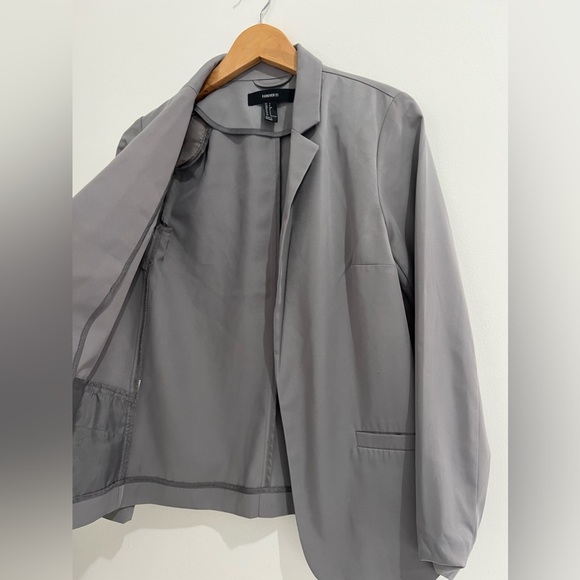 Forever 21 Gray blazer Size Small - Picture 4 of 6